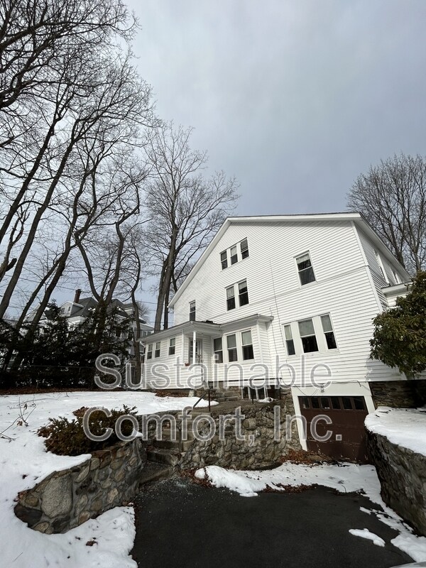 Building Photo - 7 Ureco Terrace