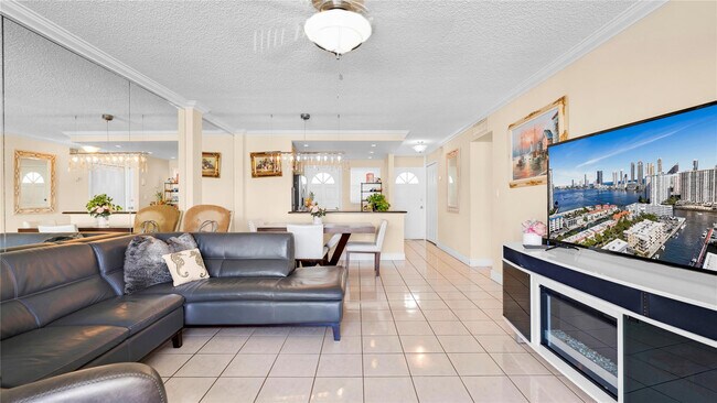 Building Photo - 3725 NE 169th St