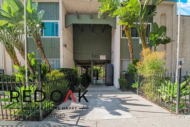 Building Photo - 8123 Langdon Ave