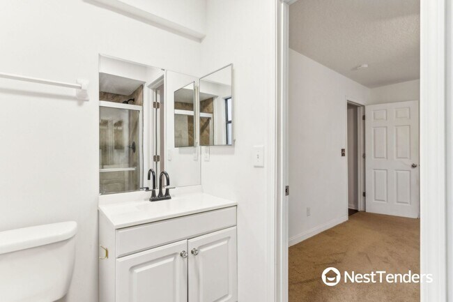 Building Photo - Great Amelia Island Location!