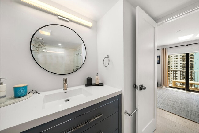 Building Photo - 1201 S Ocean Dr