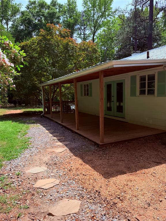 Building Photo - 13 Brookside Dr