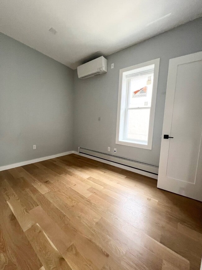 Building Photo - 945 77th St