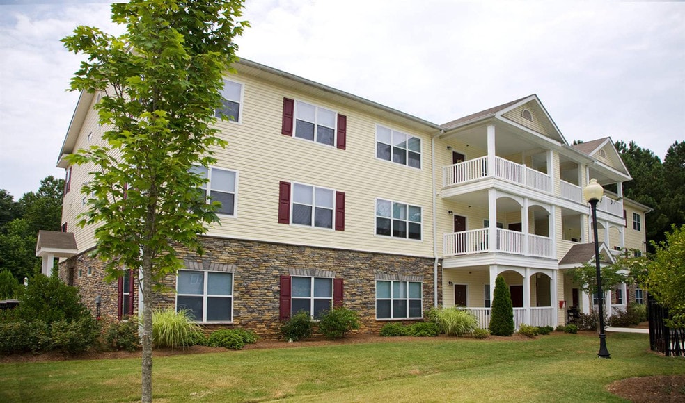 The Columns at Oakwood 2102 Education Way Oakwood GA 30566