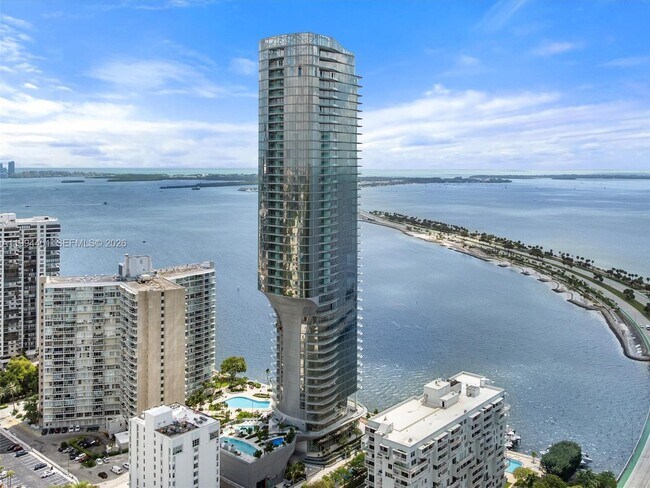 Building Photo - 175 25