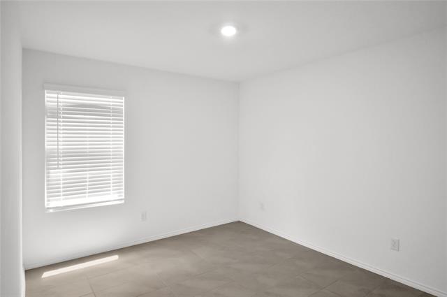Building Photo - 7608 Bluebell Ln