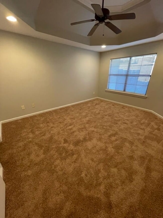 Building Photo - Townhome for rent in Calera