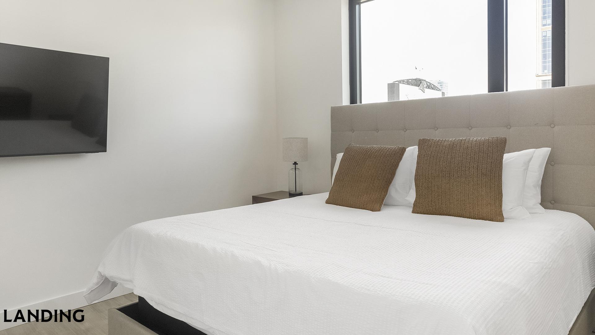 Building Photo - 1007 S Mint St