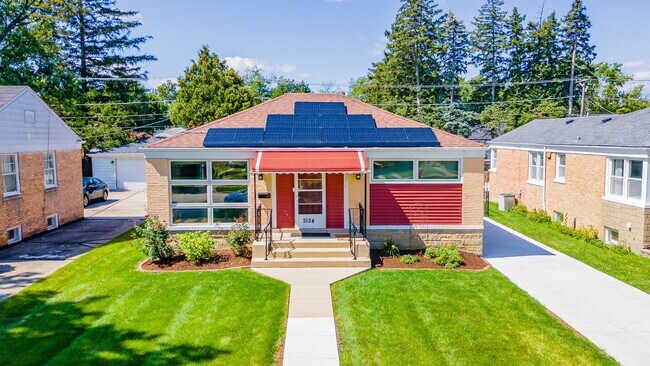 Building Photo - 2124 Portsmouth Ave