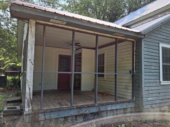 Building Photo - 749 Mt Tabor Church Rd