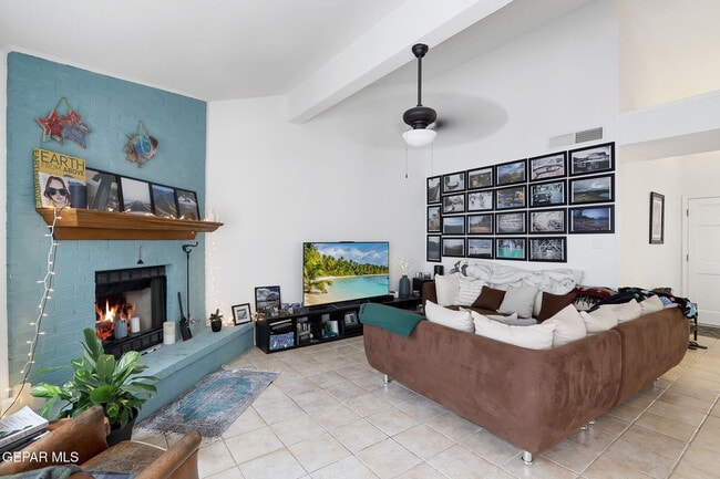 Building Photo - 4348 Loma Hermosa Dr