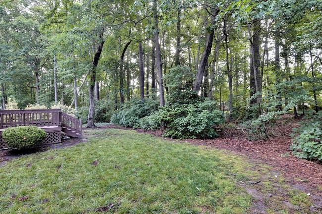 Building Photo - Beautiful Kiln Creek Executive Home