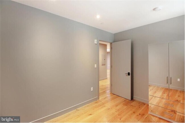Building Photo - 448 K St NW