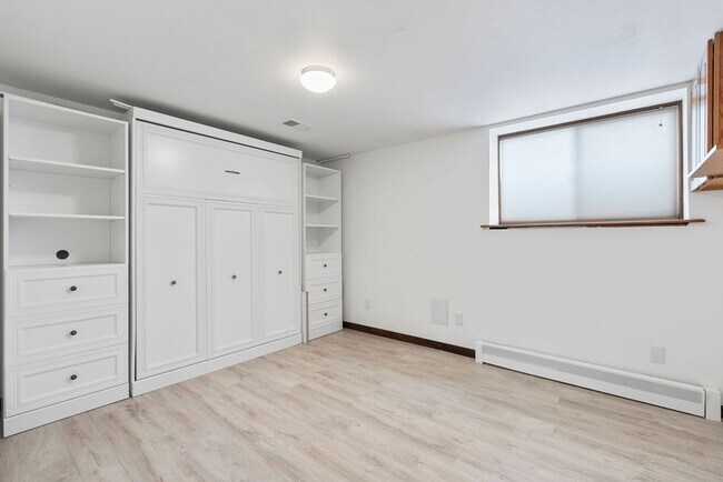 Building Photo - Beautiful 5-Bedroom + Office, 4-Bath Home in Northwest Fort Collins!