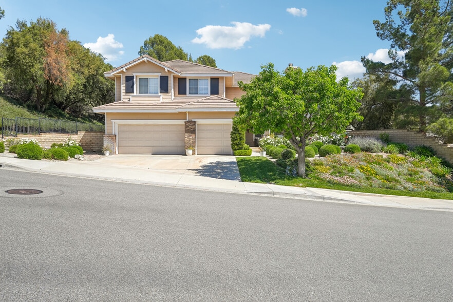 Primary Photo - 14280 Yellowstone Ln