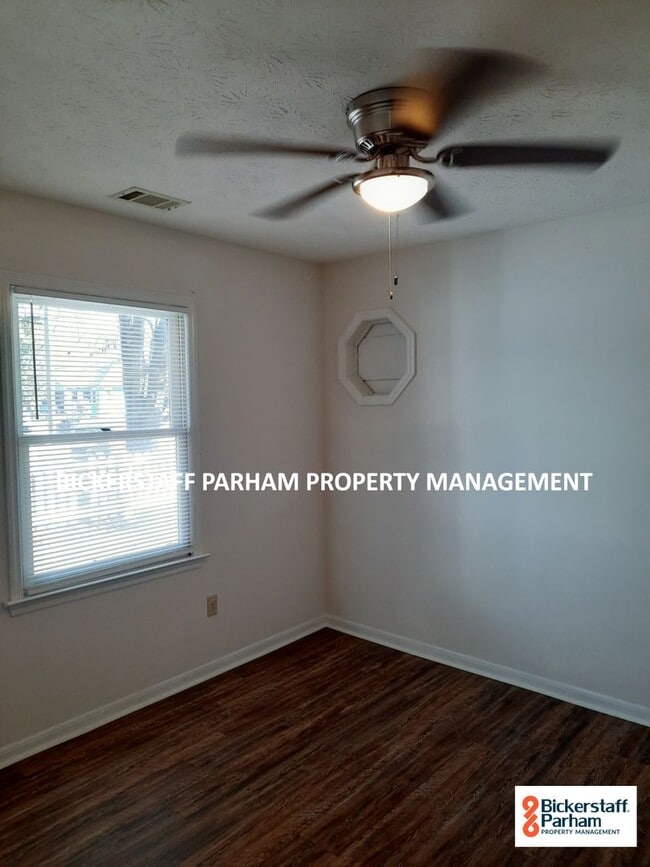 Building Photo - Home is Where the Amenities Are. Located O...