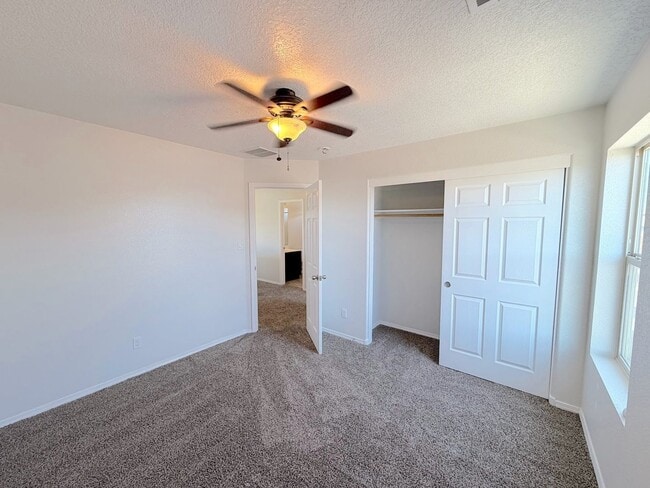 Building Photo - 8323 Groundsel Rd NW