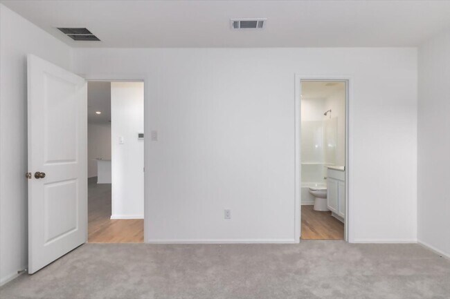 Building Photo - 19513 Rosali Meadow Dr