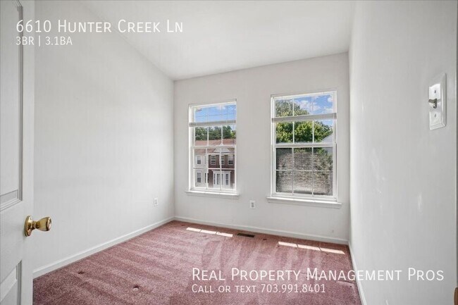 Building Photo - 6610 Hunter Creek Ln