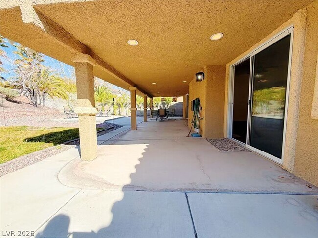 Building Photo - 161 Swale Ln