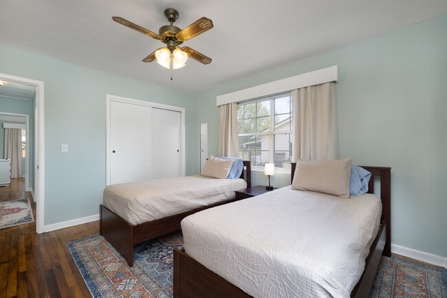 Building Photo - Furnished 3 Bed 2 Bath Home Near NAS Pensacola