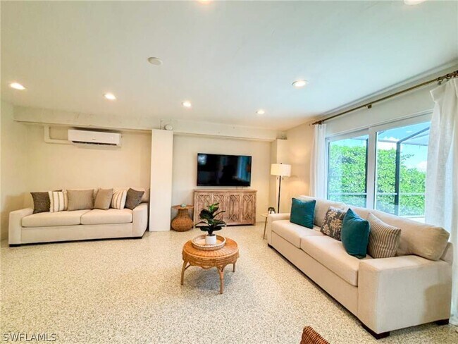 Building Photo - 27725 Forester Dr