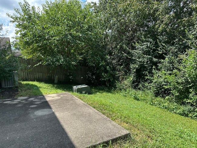 Building Photo - 2512 Rockaway Pl