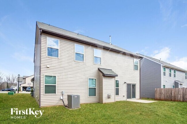 Building Photo - 104 Rock Hopper Ln