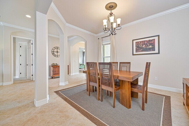 Building Photo - **Bella Terra Estate 5BED/3BATH - 3 Car ga...