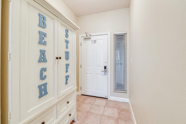 Building Photo - 104 Gulfside Ct