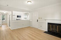 Building Photo - Fabulous 1 Bedroom/1 Bath Condo Unit!