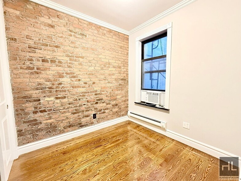 Building Photo - E 18TH ST.