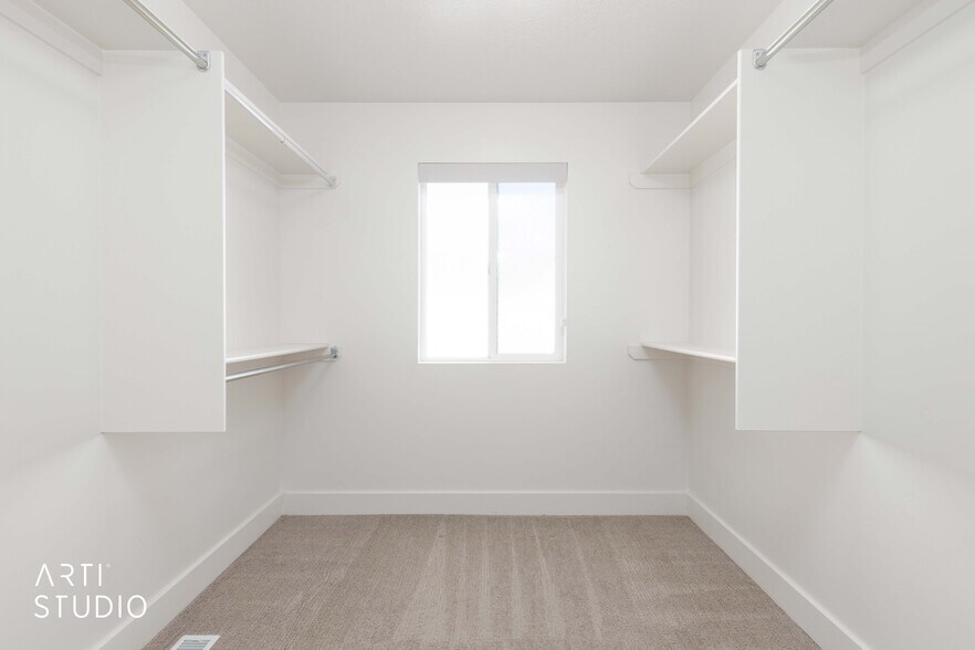 Building Photo - 2674 S 2250 W