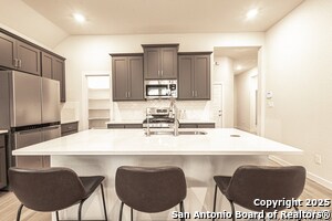 Building Photo - 1516 SPECHTS