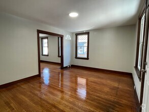 Building Photo - 1155 Rebecca Ave