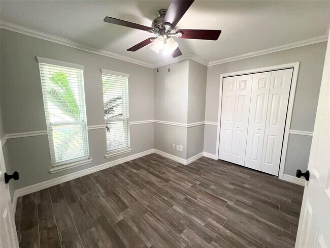 Building Photo - 3215 Keywood Ln