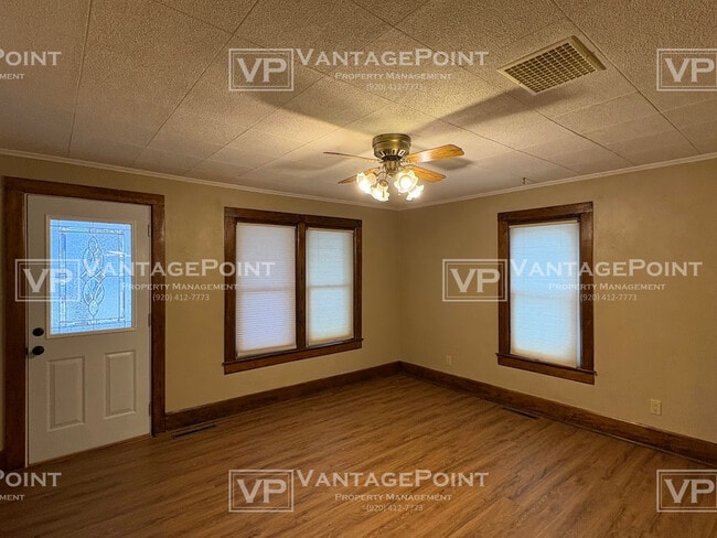 Building Photo - 264 Modoc St