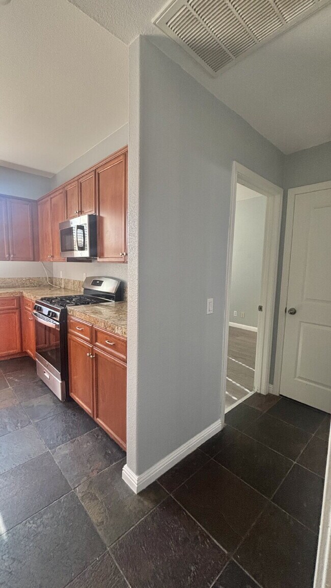 Building Photo - Coachella Home PMI Coachella Valley, DRE #01992806