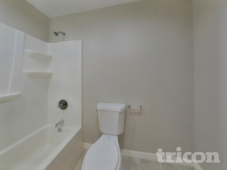 Building Photo - 1122 Heiden Ct