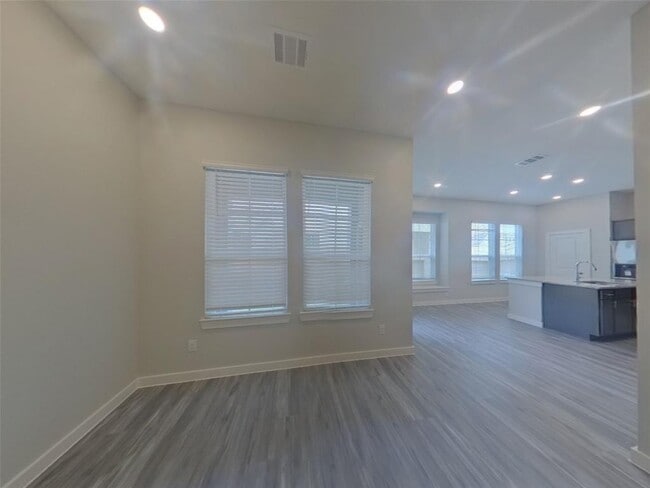 Building Photo - 22818 Terrazzo Dr