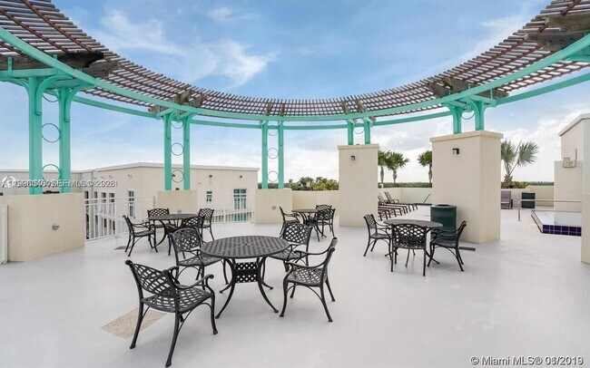 Building Photo - 7275 SW 89th St