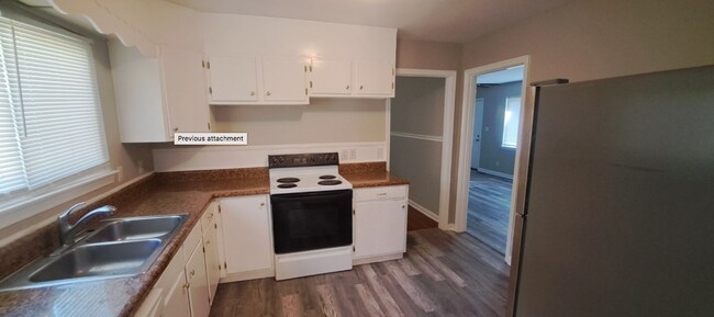 Building Photo - 3BR/2BA House in Hixson - Move in Ready!