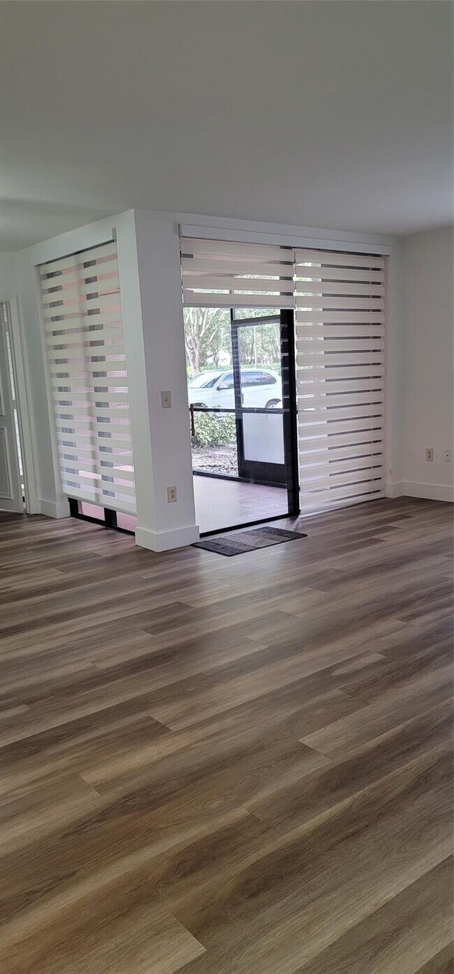 Building Photo - 10790 NW 14th St