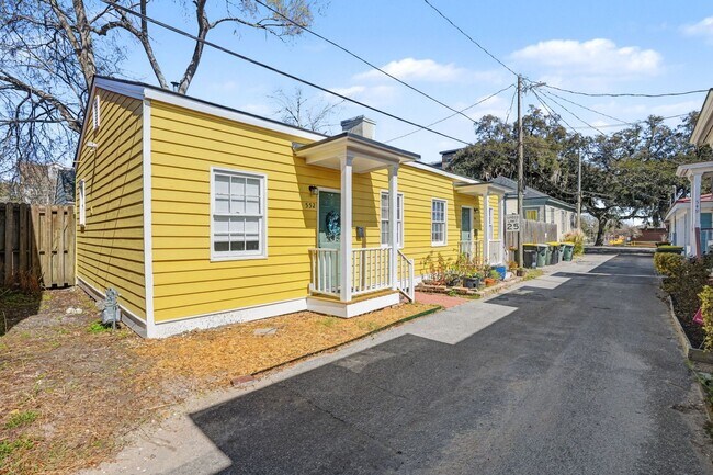 Building Photo - 552 E Macon St