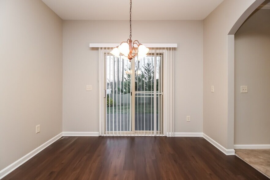 Building Photo - 226 Ascott Ln