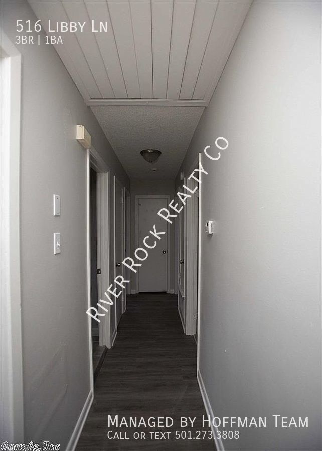 Building Photo - 516 Libby Ln