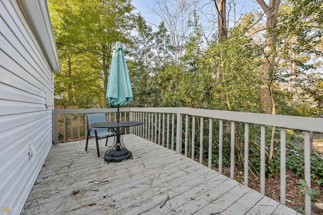 Building Photo - 1146 Oakdale Rd NE