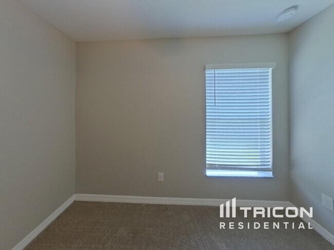 Building Photo - 17224 White Mangrove Dr