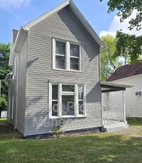 Building Photo - 1012 Huffman St