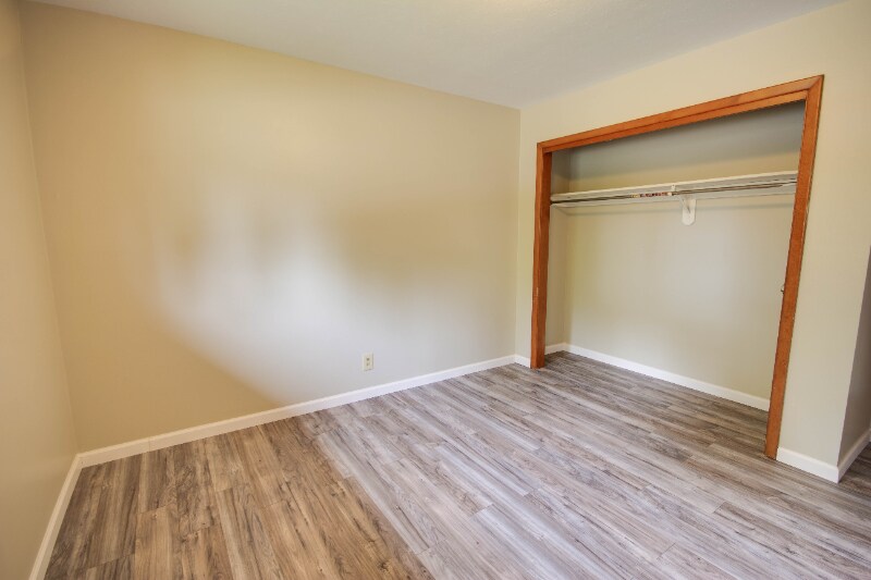 Building Photo - 1575 Northdale Rd